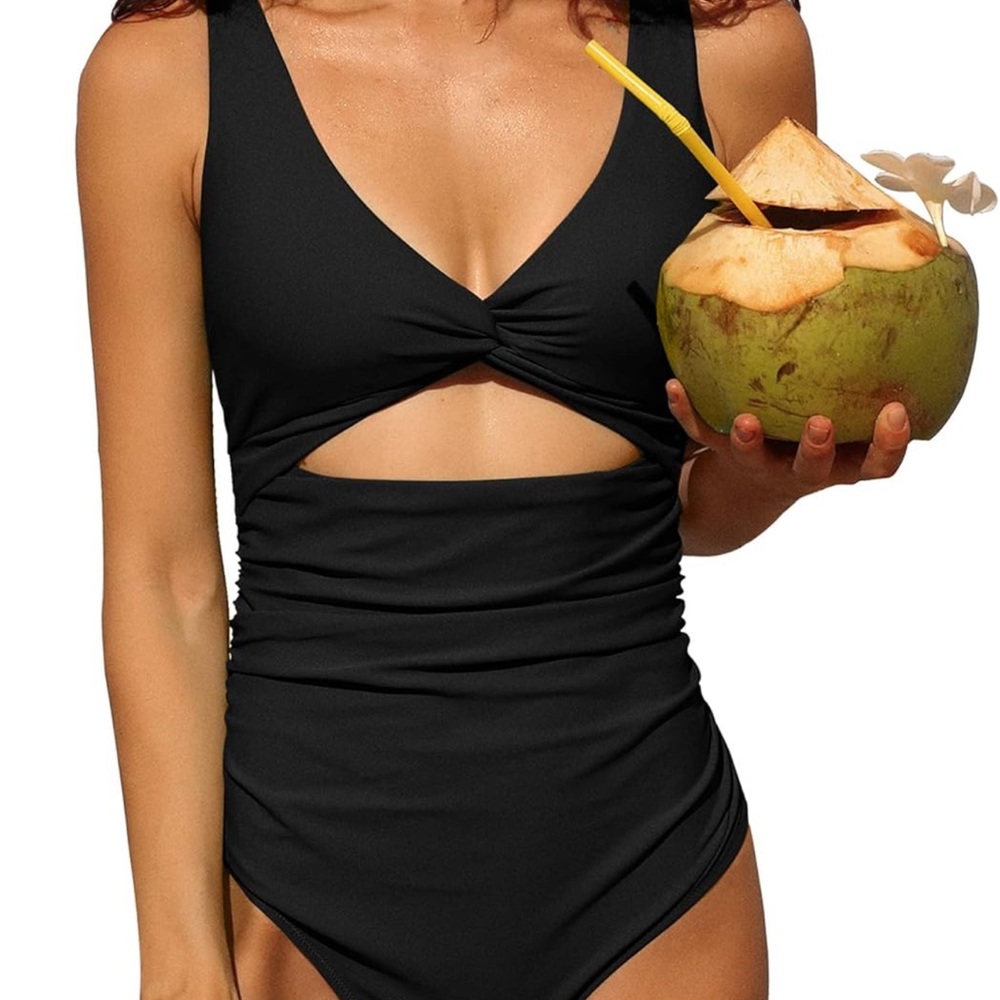 Black Cutout Swimsuit ruched‎ tummy control